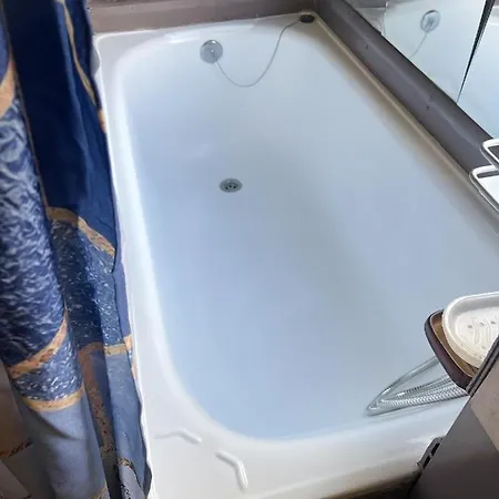 Dom wakacyjny Bungalow D'Une Chambre Avec Piscine Partagee Jardin Clos Et Wifi A Gavignano