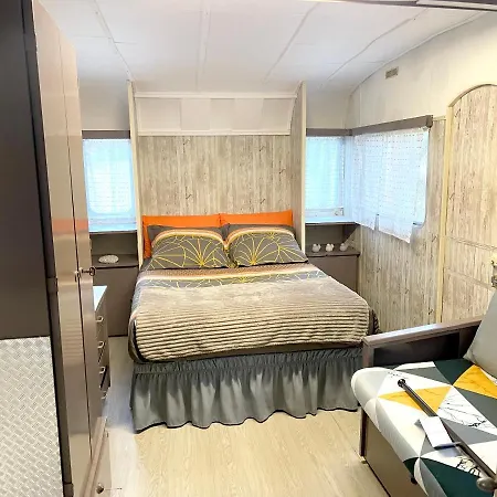 Bungalow D'Une Chambre Avec Piscine Partagee Jardin Clos Et Wifi A Gavignano 펜션 *